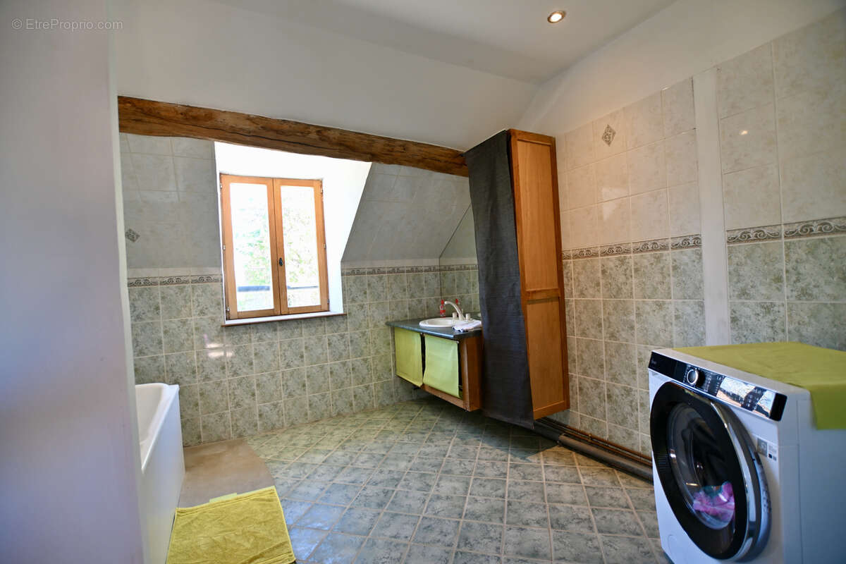 Maison à SAINT-GERMAIN-DES-CHAMPS