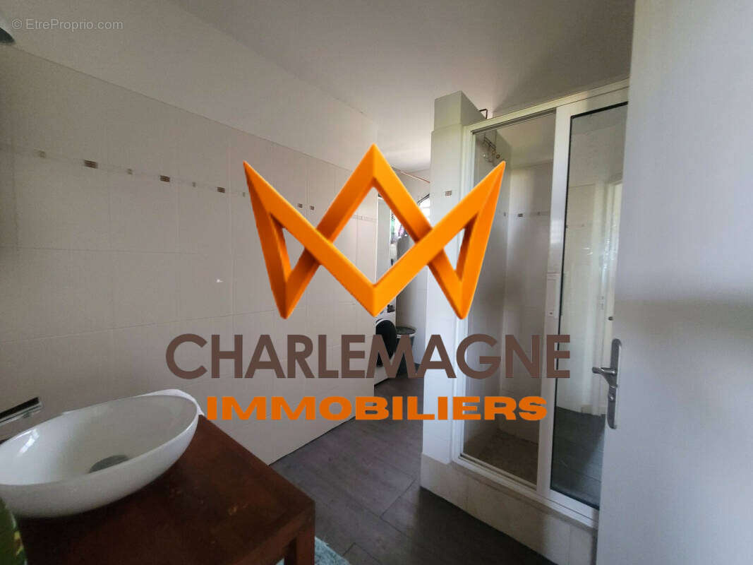 Appartement à LE GOSIER