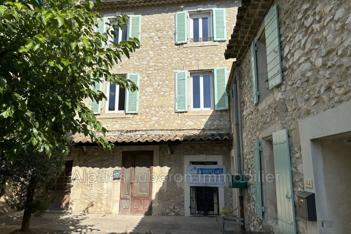 Maison à EYGALIERES