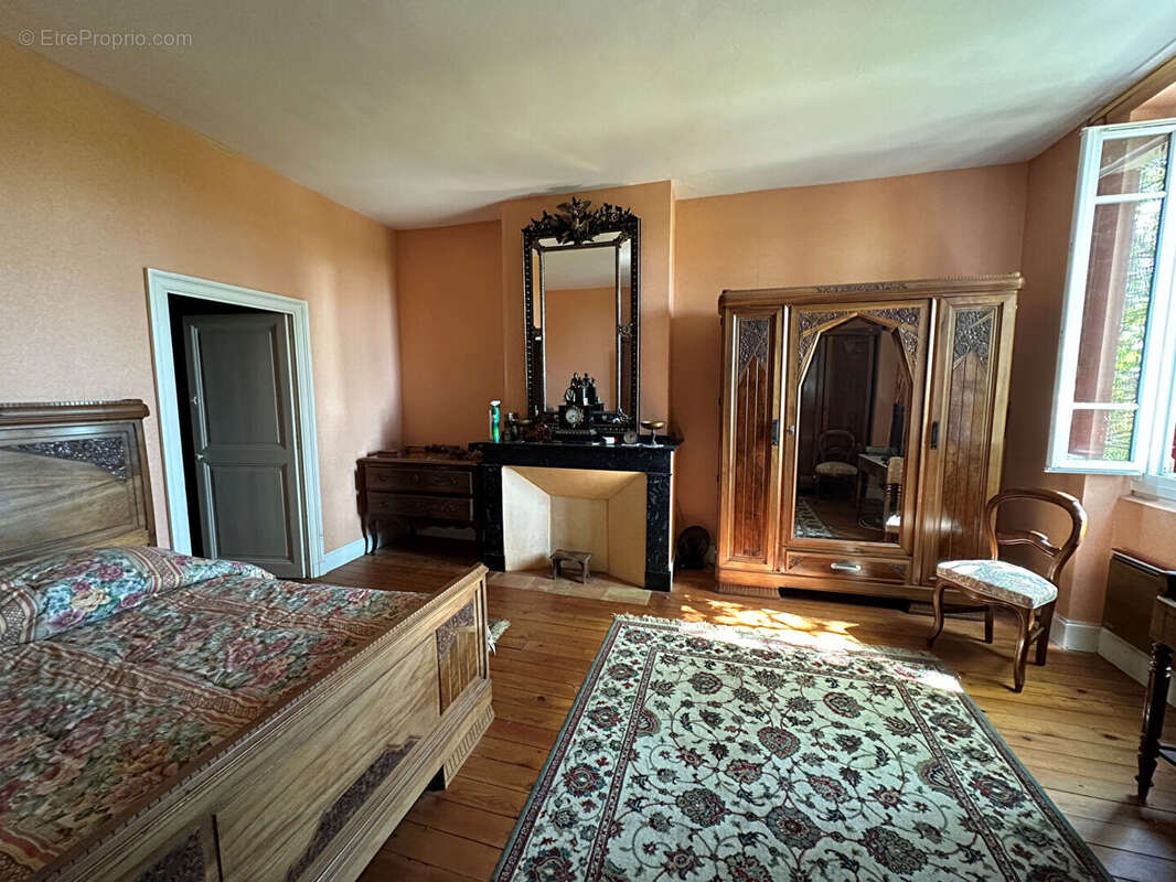 Maison à CASTELNAU-D'ESTRETEFONDS