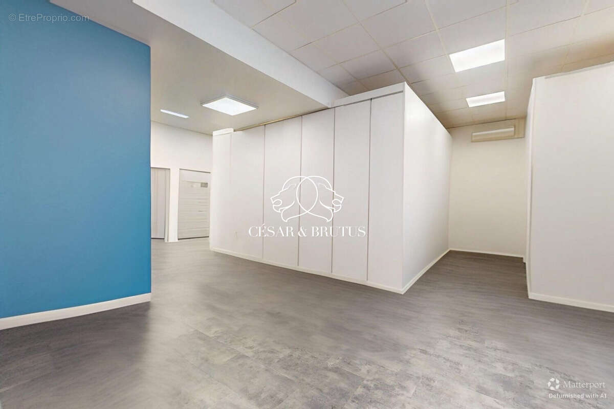 Commerce 134 m² à vendre à Villeurbanne (69100) - photo 7