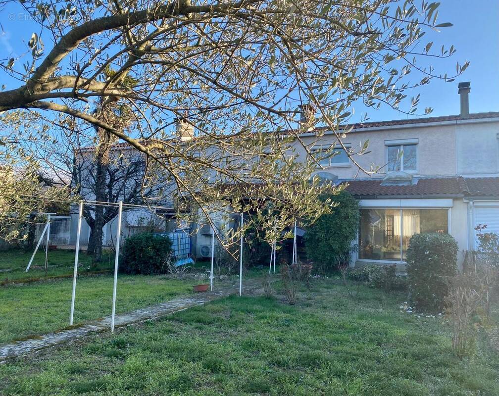 Photo 1 - Maison à AUSSILLON