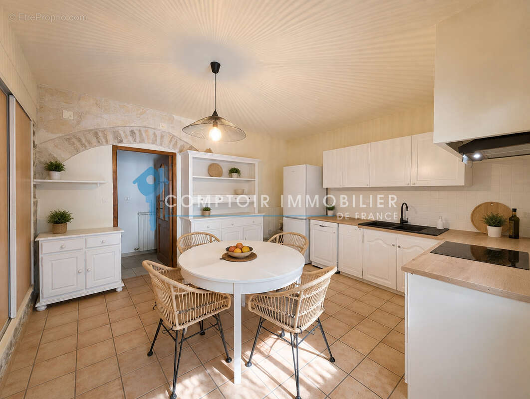 Dépt Hérault (34) - Valflaunès - À vendre - Appartement en rez de jardin T3 de 100m2, parcelle de 2000m2 - photo 4