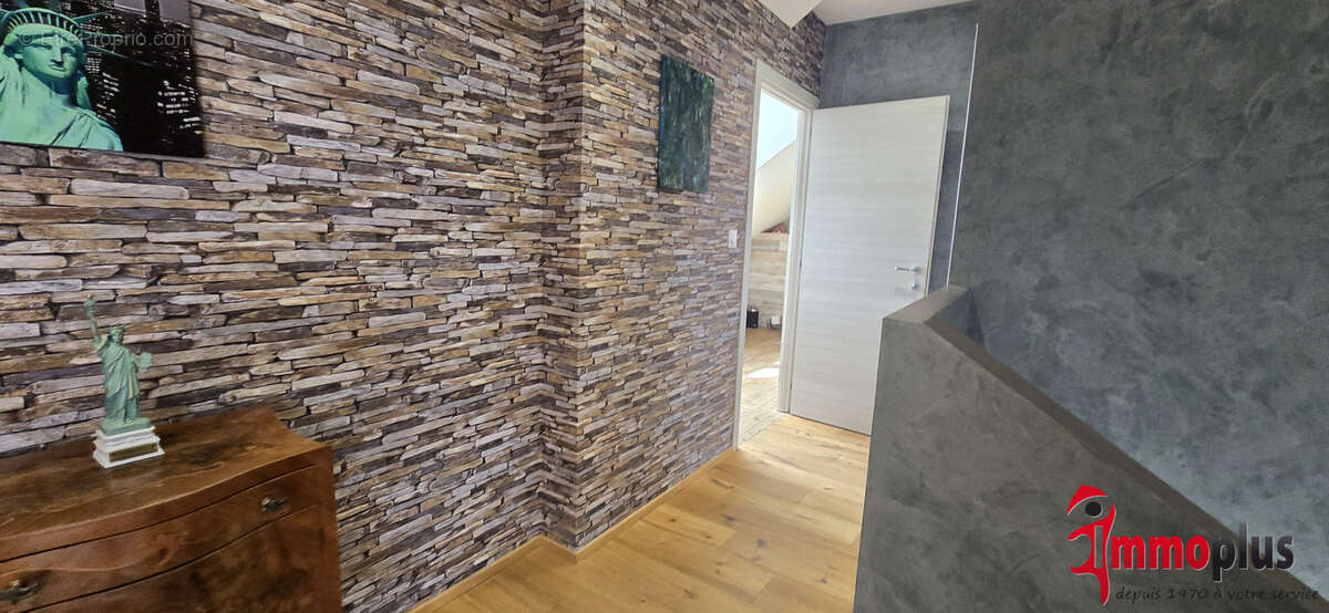 Tres belle maison a venir decourir ! - photo 10
