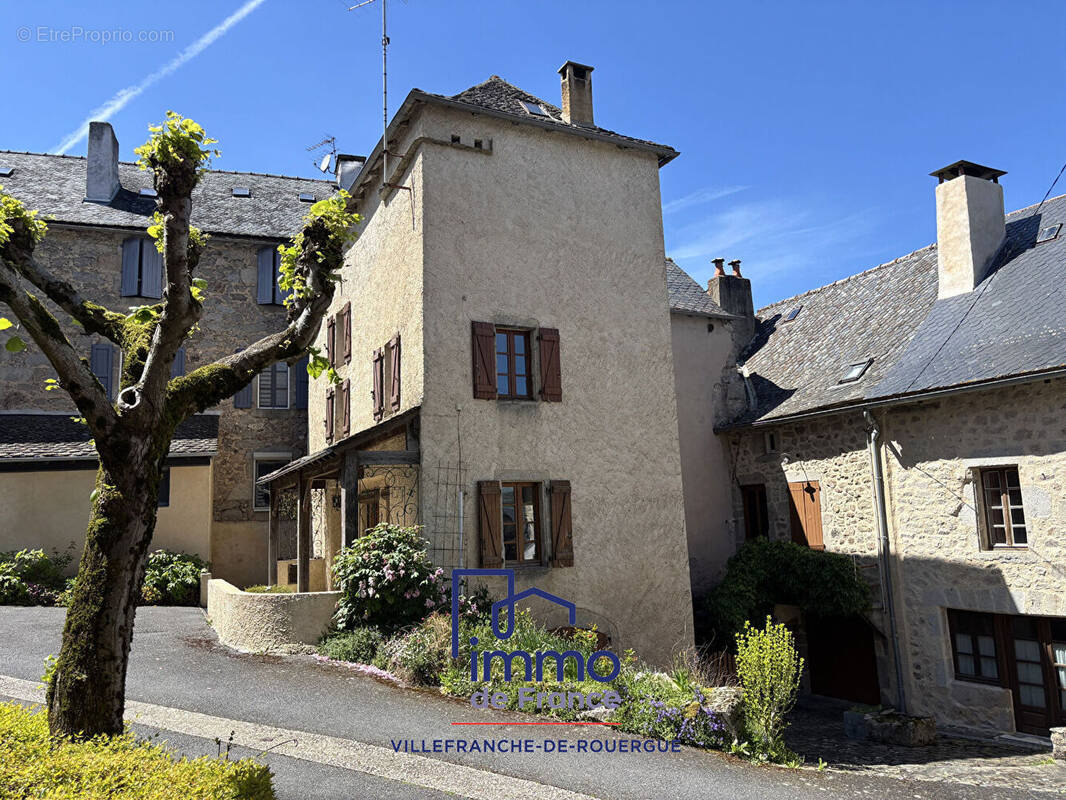 Maison à LUNAC