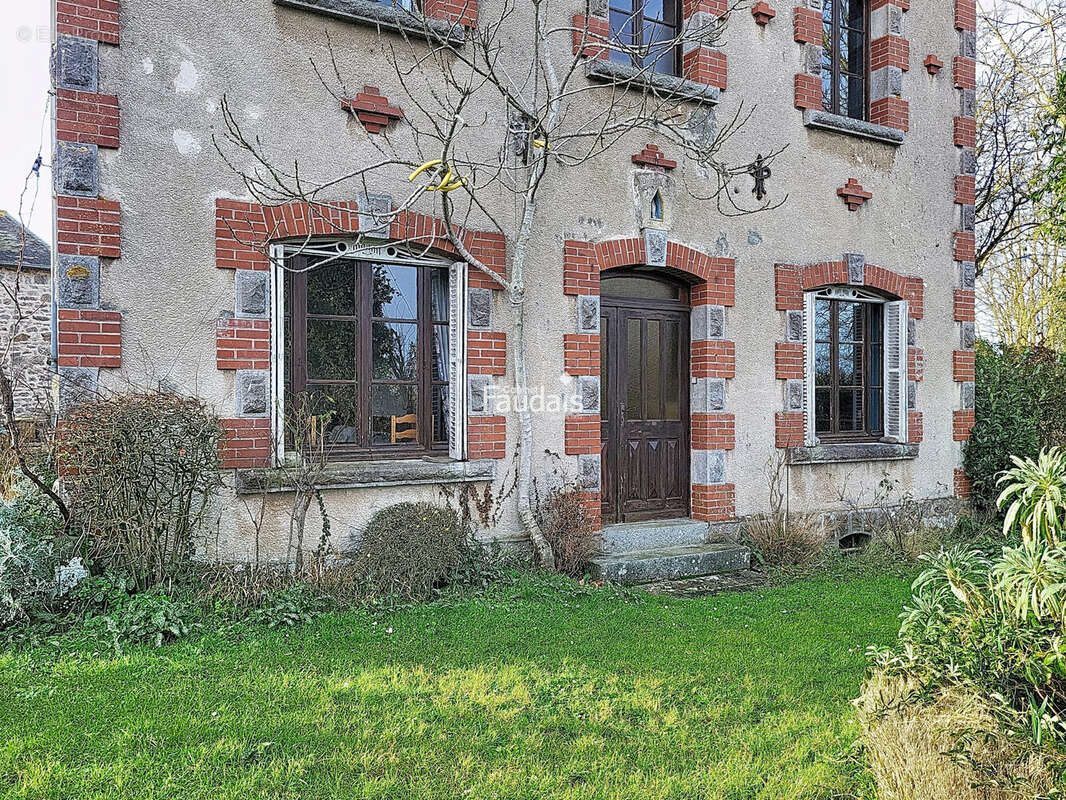 Maison 86 m² à Montmartin-Sur-Mer  - photo 2
