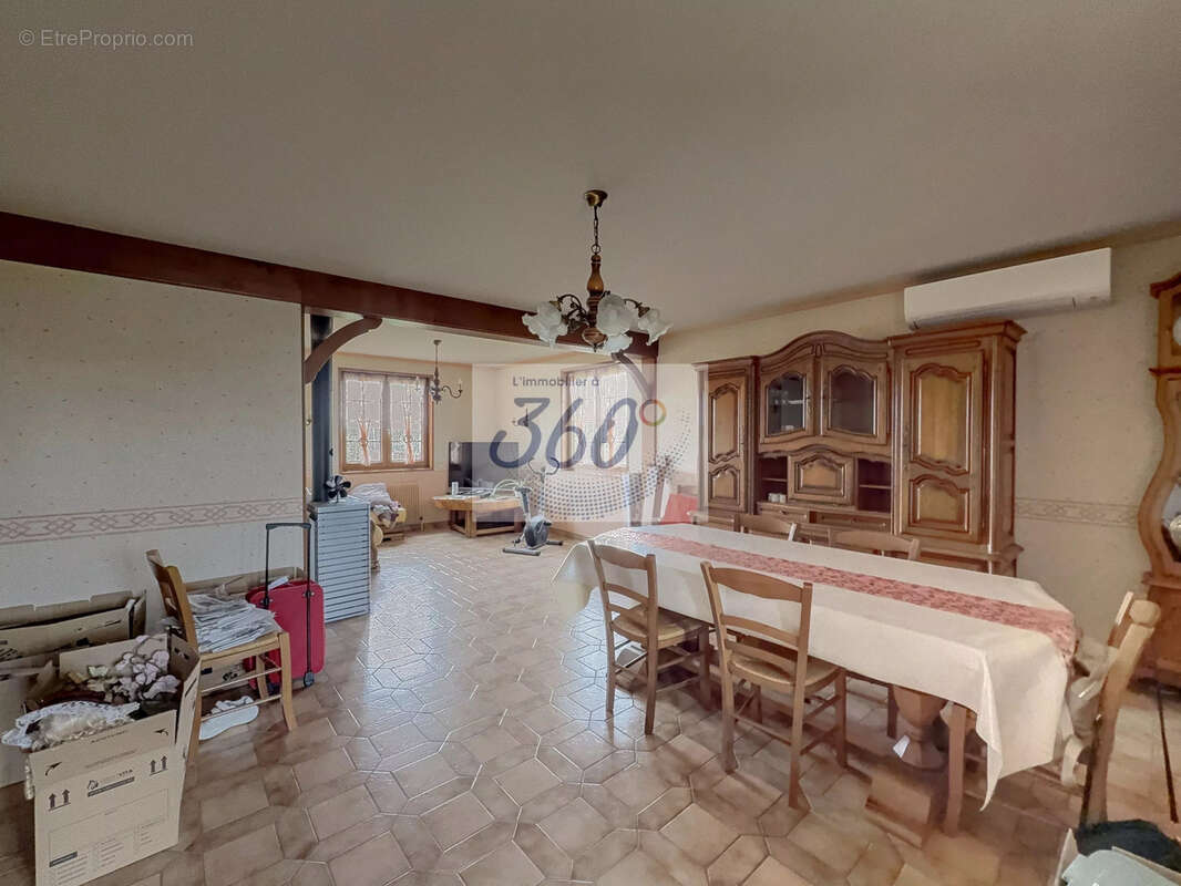 Maison à LOUHANS