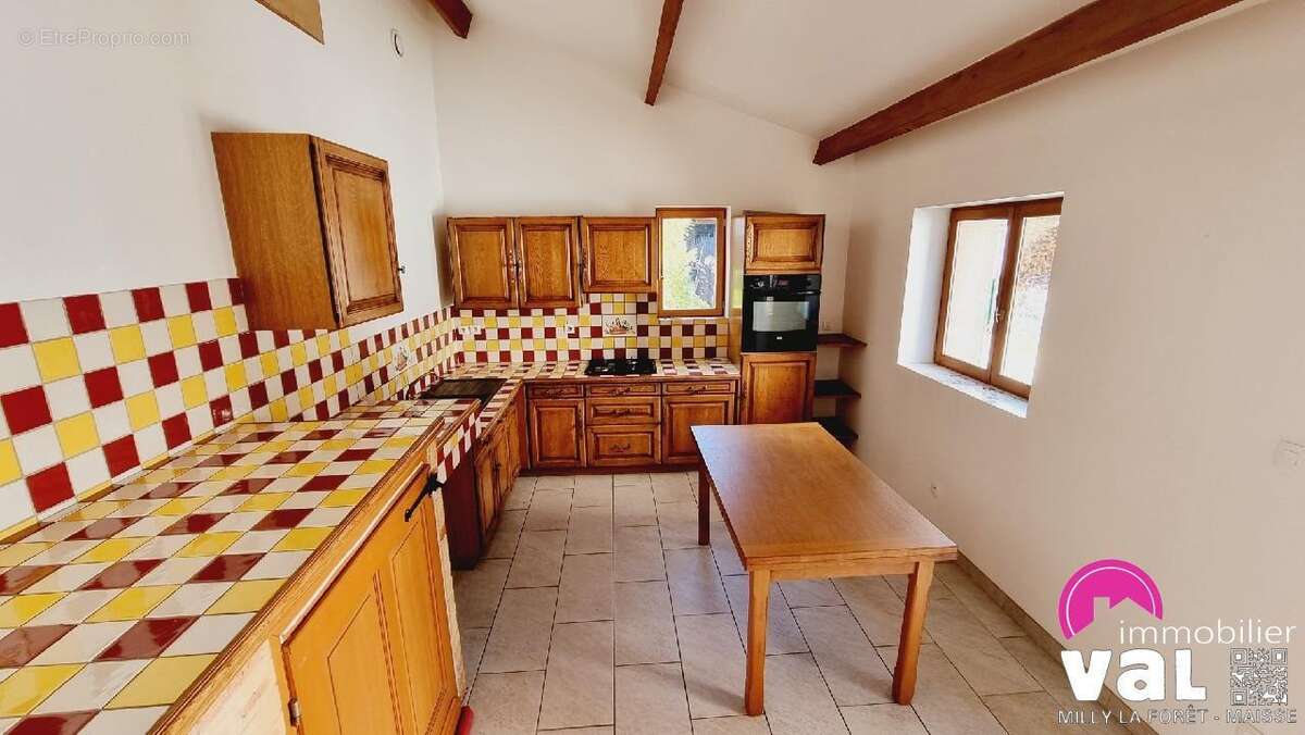 Maison à MILLY-LA-FORET