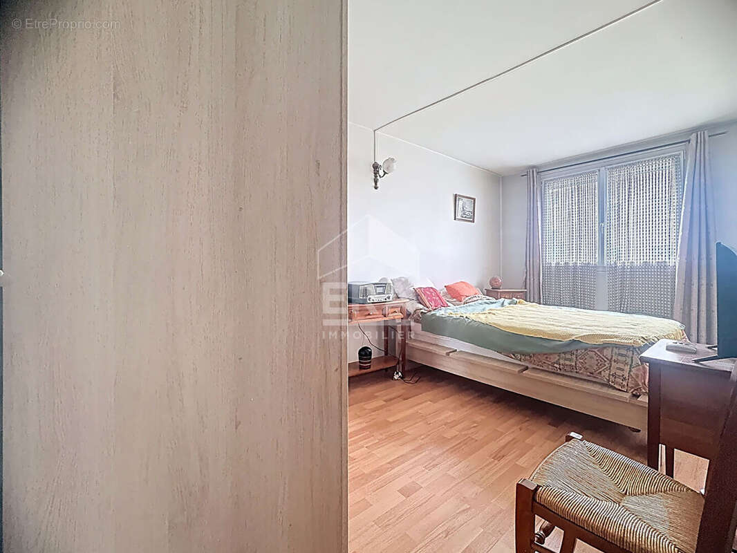 Appartement à FONTENAY-SOUS-BOIS