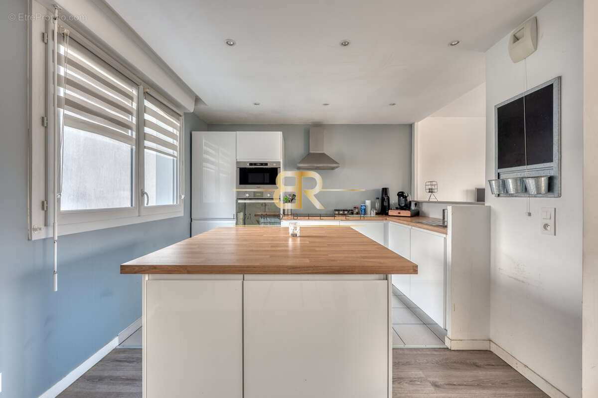 Appartement à LIMEIL-BREVANNES