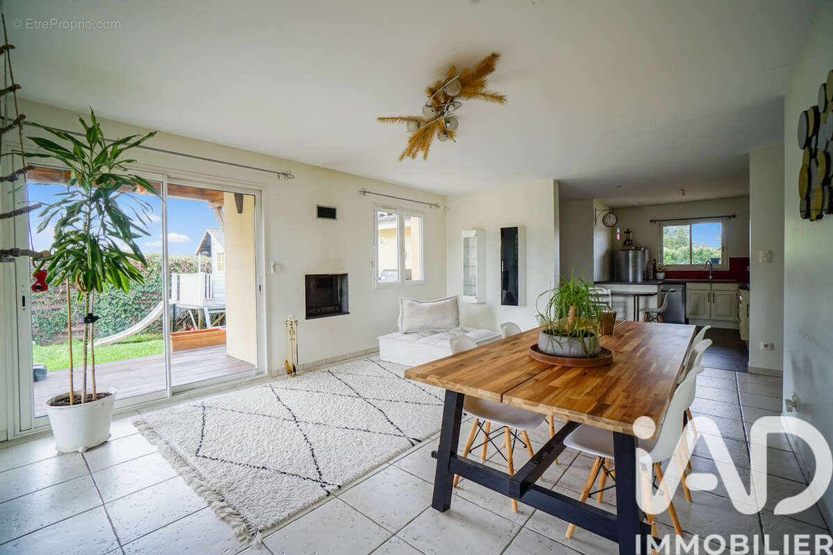 Photo 2 - Maison à TOURNEFEUILLE