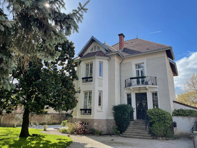 Maison à CHALON-SUR-SAONE