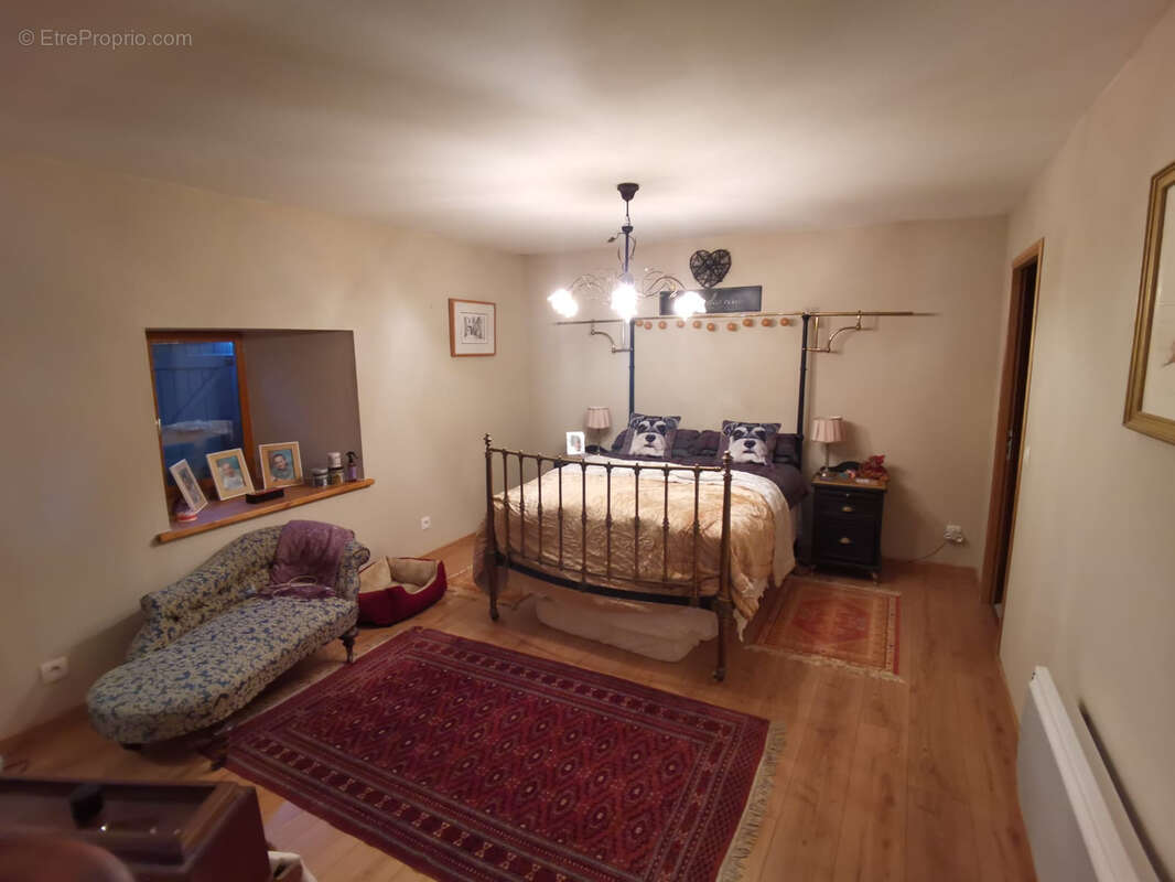 Maison à CELLEFROUIN