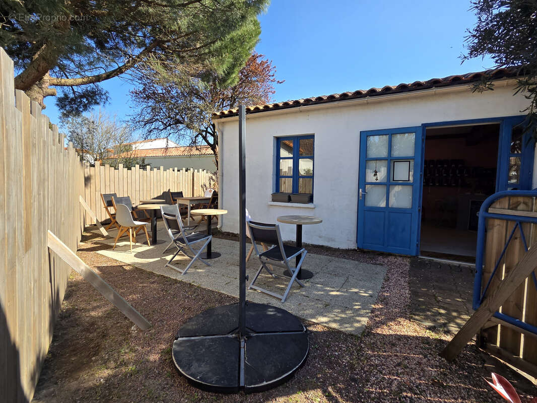 Commerce à LA FAUTE-SUR-MER