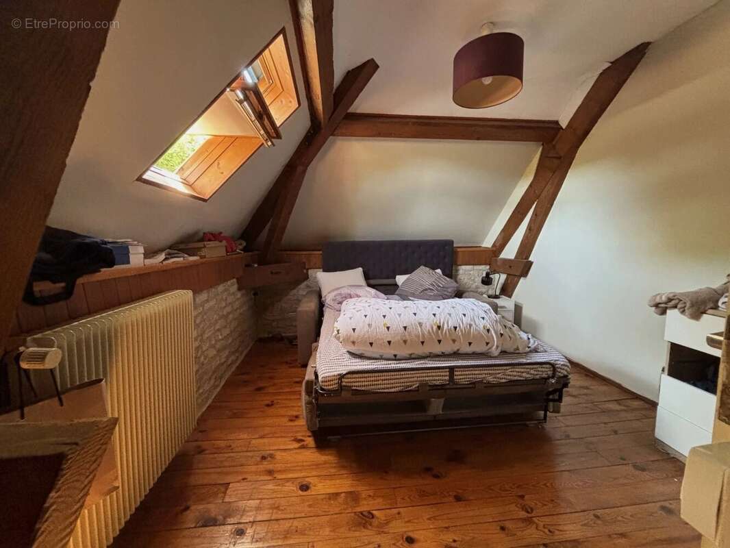 Maison 175 m² - 7 pièces avec dépendances - photo 13