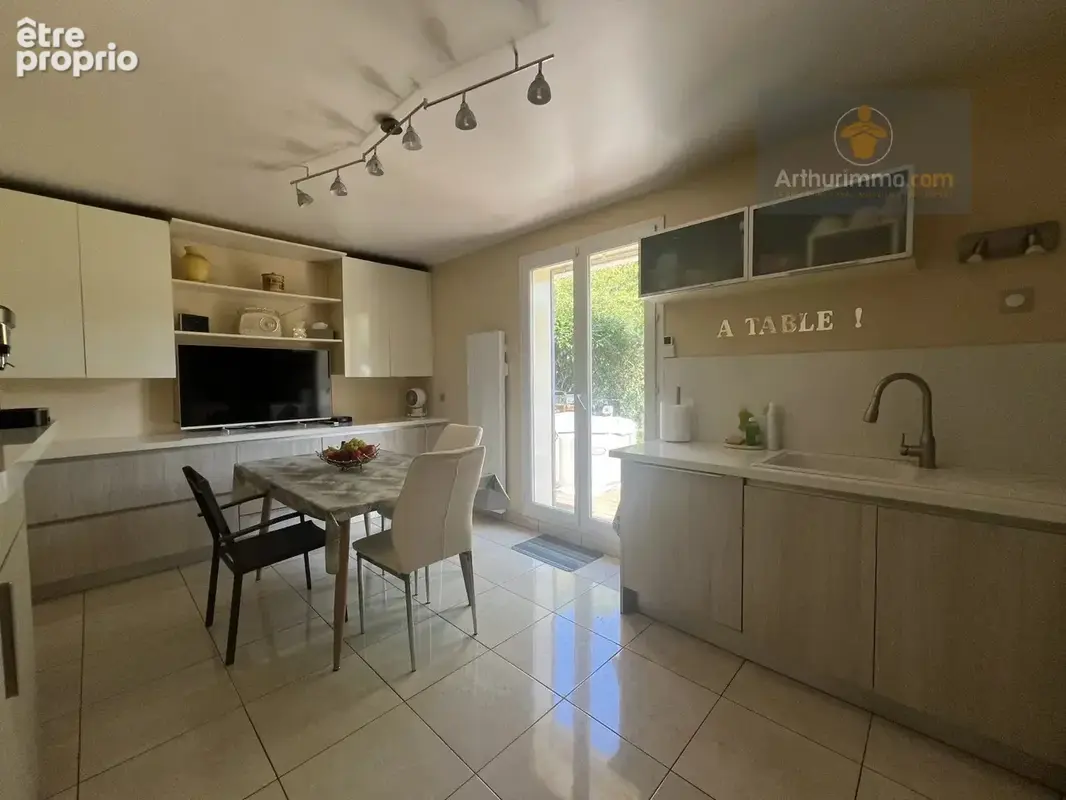 Vente Maison Les essarts-le-roi(78690) 559 000ï¿œ - photo 7
