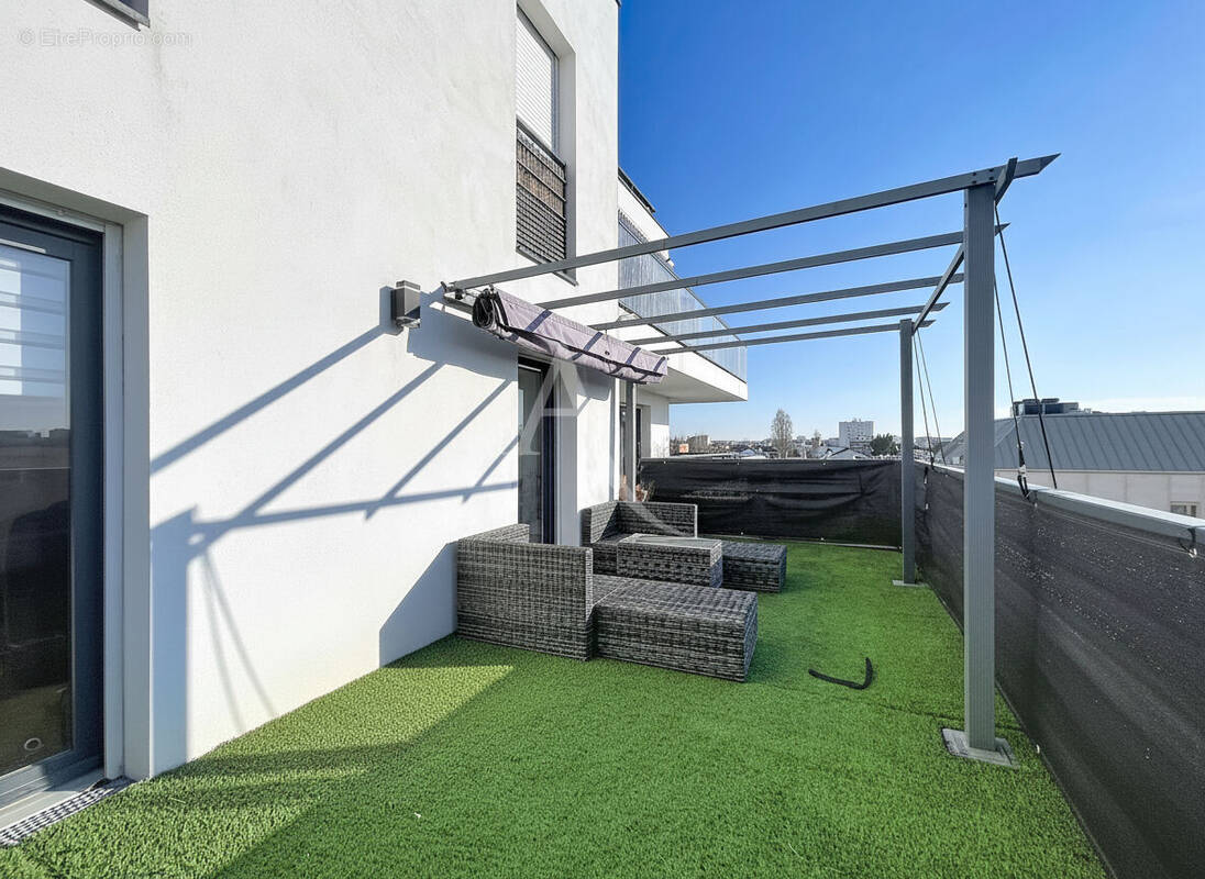Appartement à COLOMBES