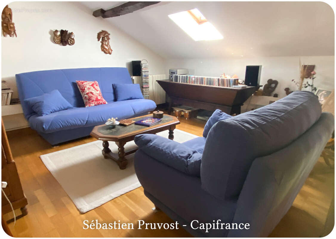 Champagnac de Belair (24), Dordogne, Maison en pierre à vendre, 211 m², 6 Pièces, Terrain 4 332 m², 5 chambres, Gîte, Atelier - photo 15