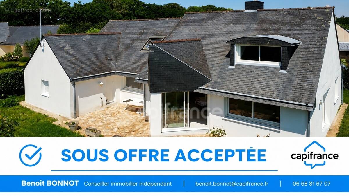 Maison à COMBRIT
