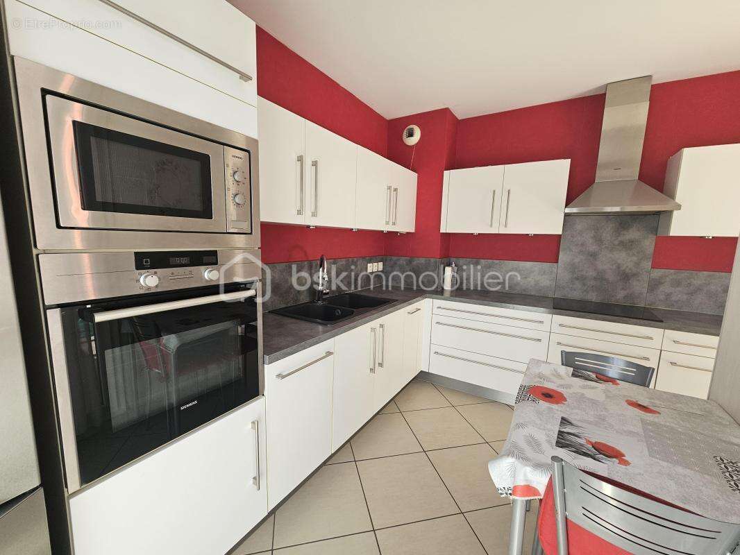 Appartement à SEYSSINET-PARISET
