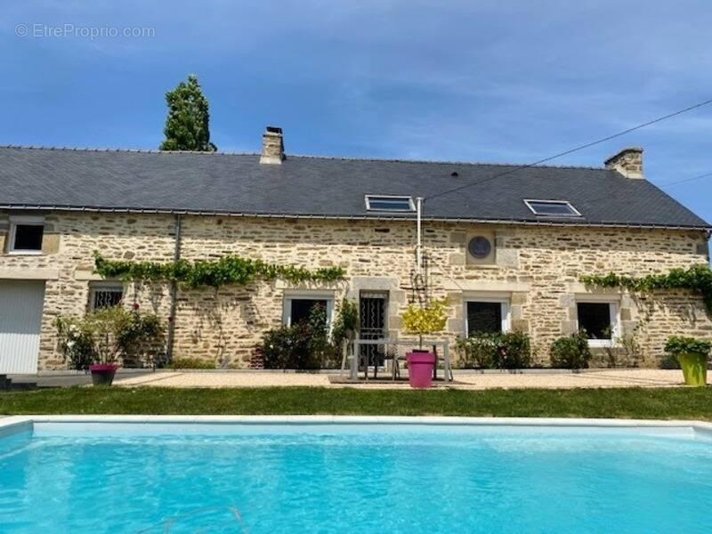 Maison à LOCMARIA-GRAND-CHAMP