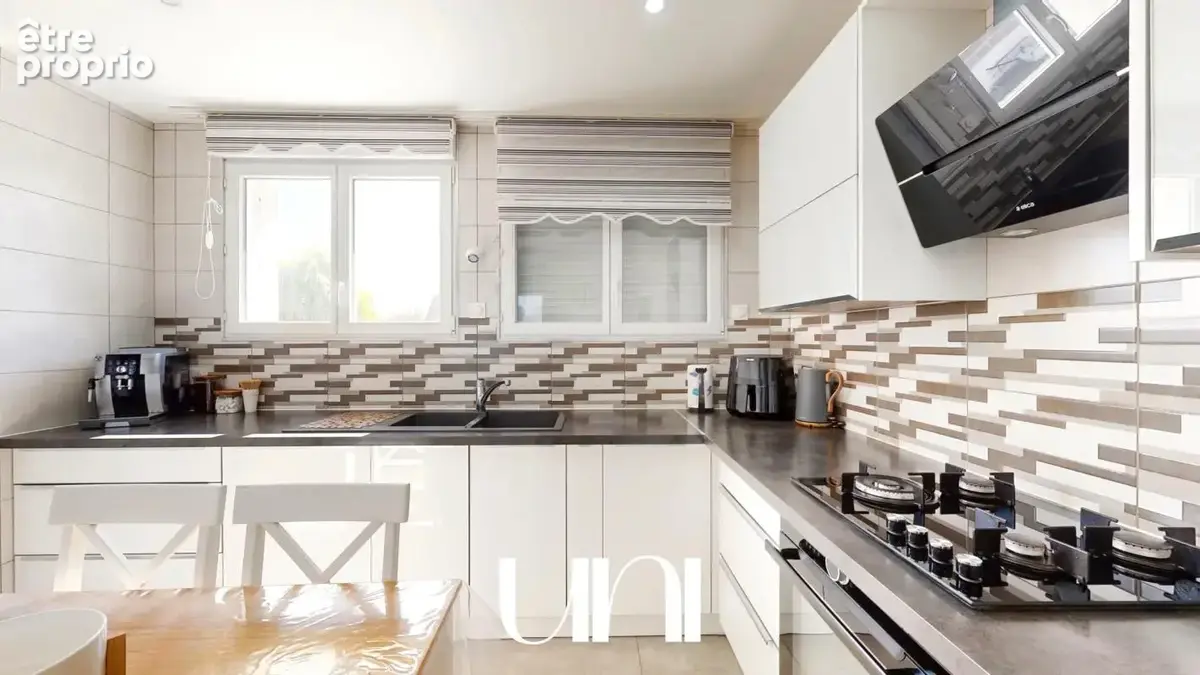 Maison 6 pièces de 142m2 avec jardin à HERMANVILLE-SUR-MER - photo 5
