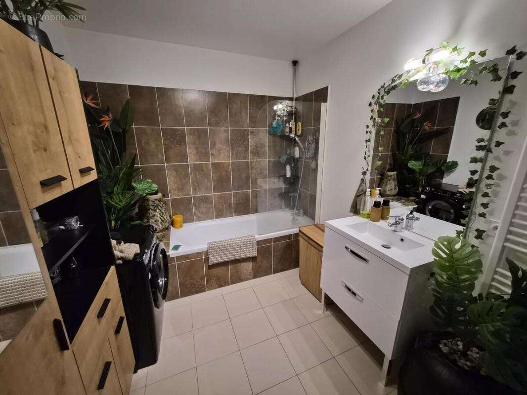 Appartement à NANTEUIL-LE-HAUDOUIN