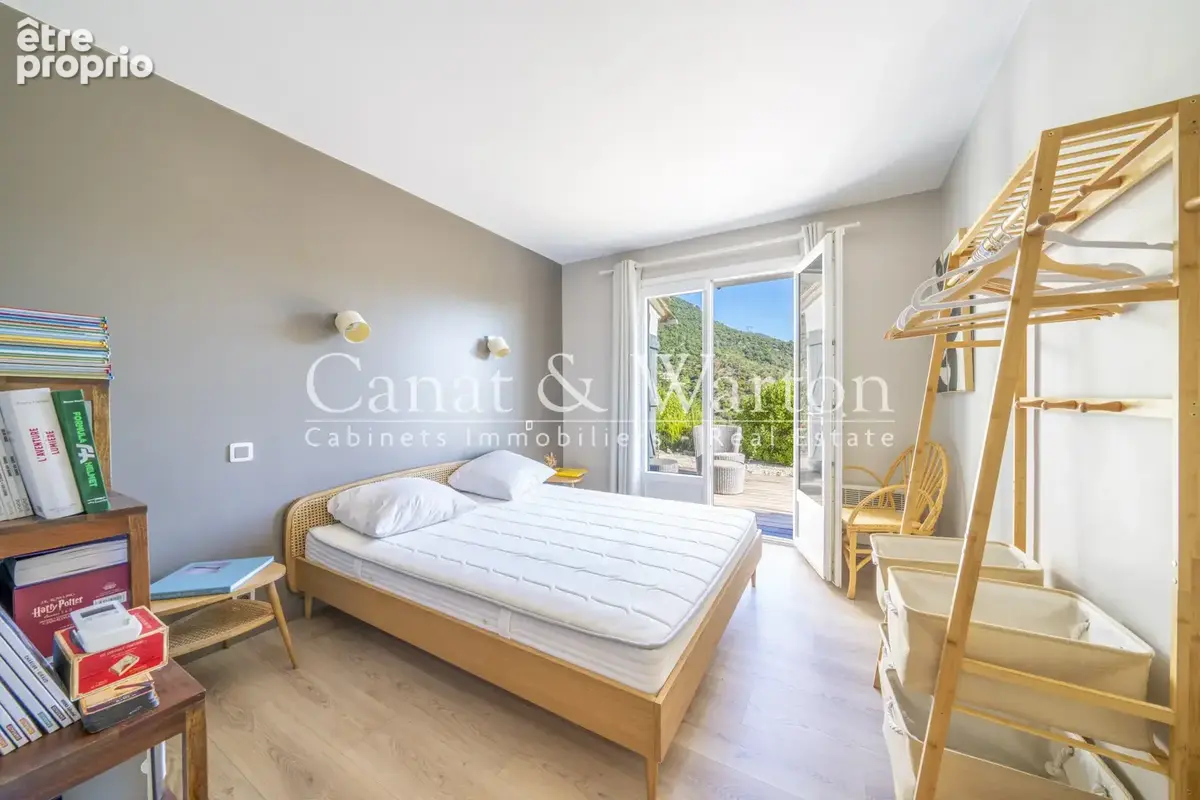 Dans une impasse à cavalaire, villa avec vue mer & piscine - photo 9