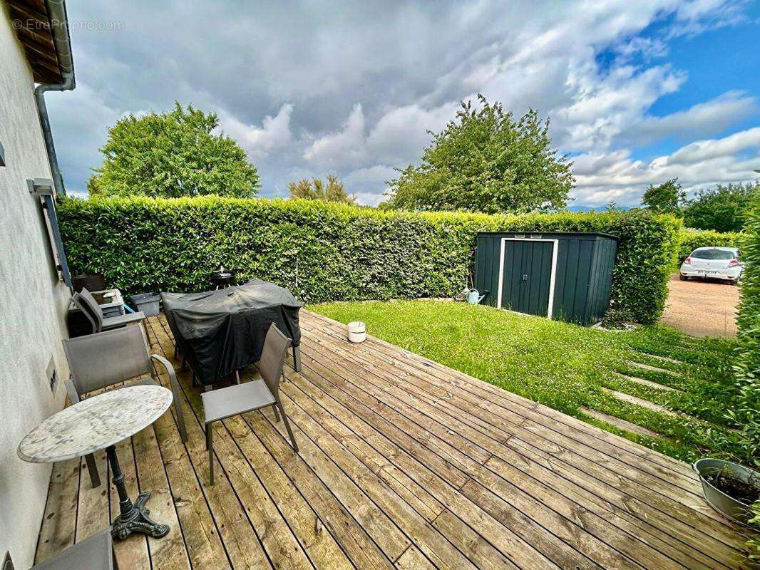 Appartement à ARNAS