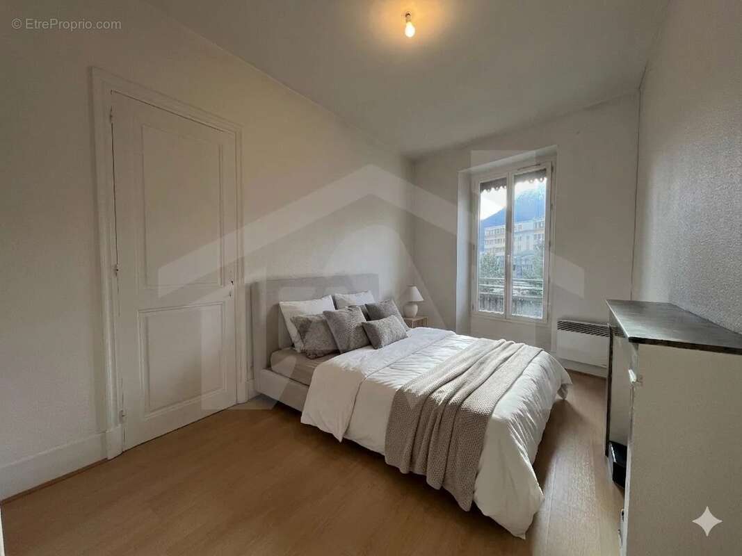 T3 3eme etage - 38 rue diderot - photo 5