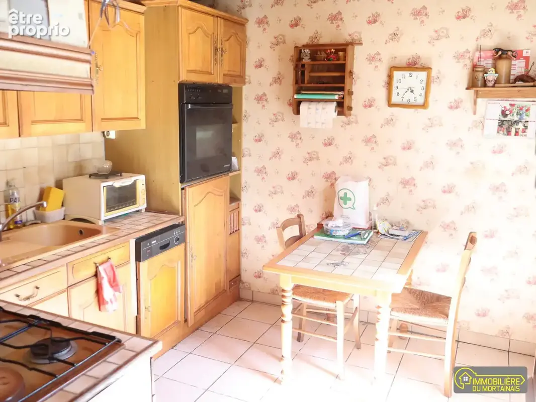 Maison 4 pièces 82 m² à vendre à Sourdeval (50150) - photo 3