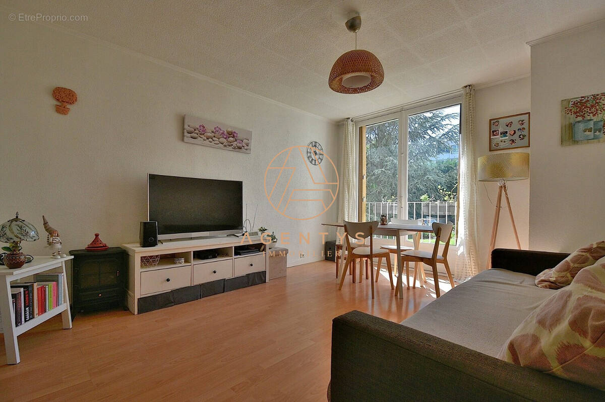 Appartement à CHAMPIGNY-SUR-MARNE