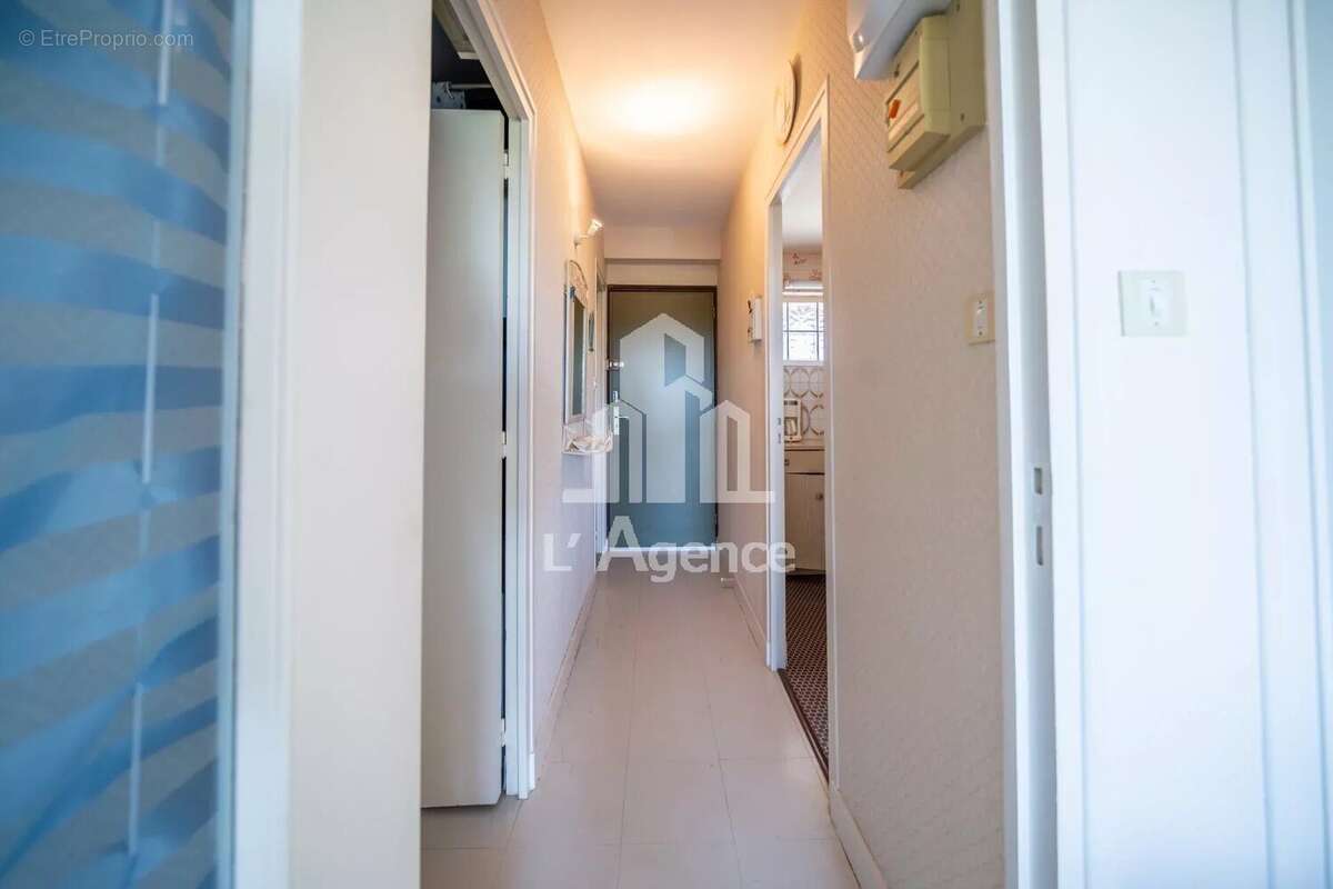 Appartement à VAUX-SUR-MER