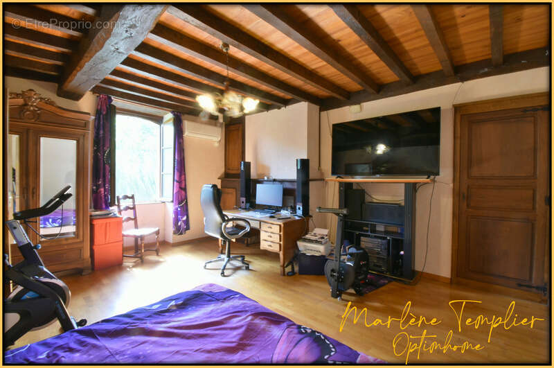 Maison à ANGOUS