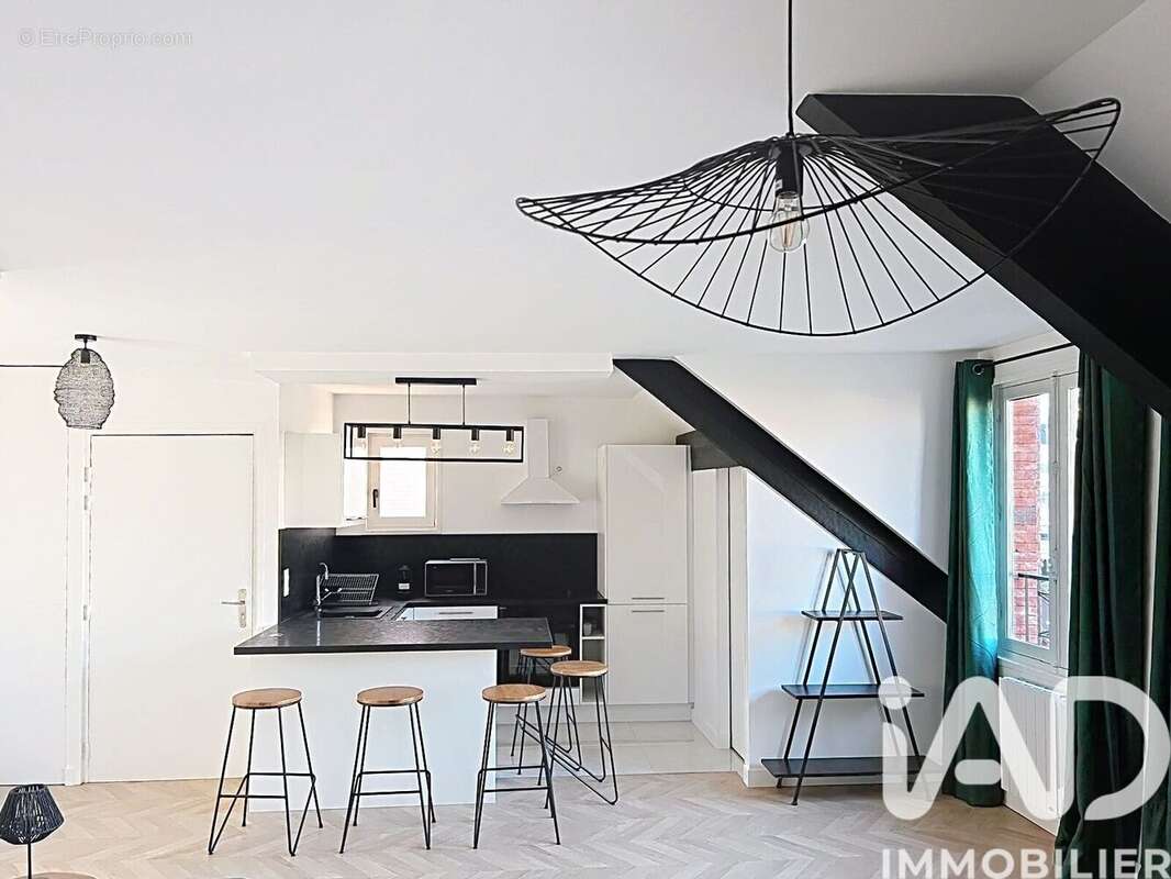 Photo 3 - Appartement à PUTEAUX