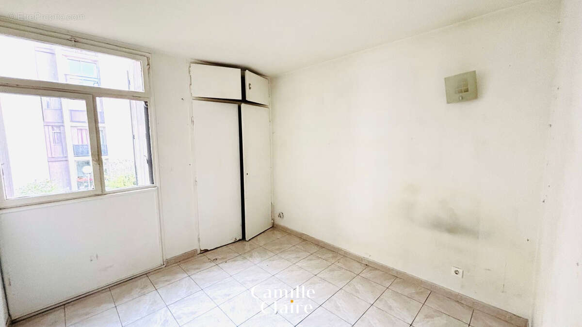Appartement T5  centre ville Aix en Provence avec parking et balcon - photo 8