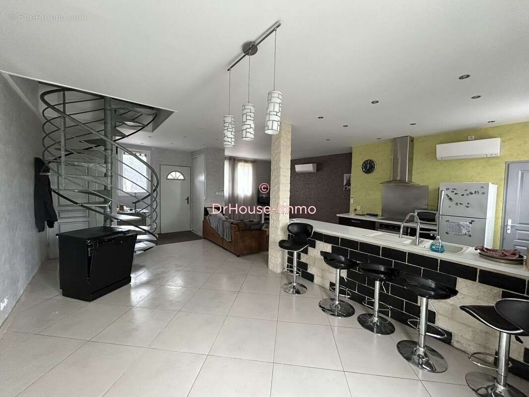 Maison 90 m² à Ruvigny  - photo 4