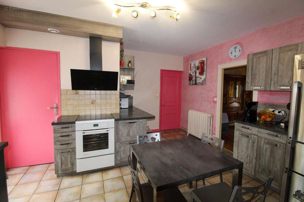 Photo 2 - Maison à MONTCEAU-LES-MINES