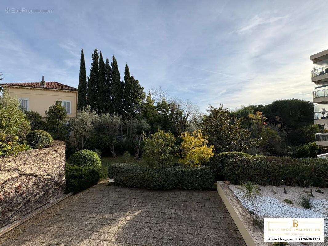 Appartement à CANNES