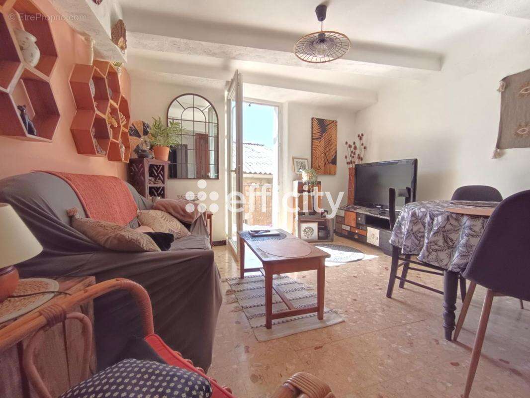 Maison 86 m² à La Motte-Du-Caire  - photo 8
