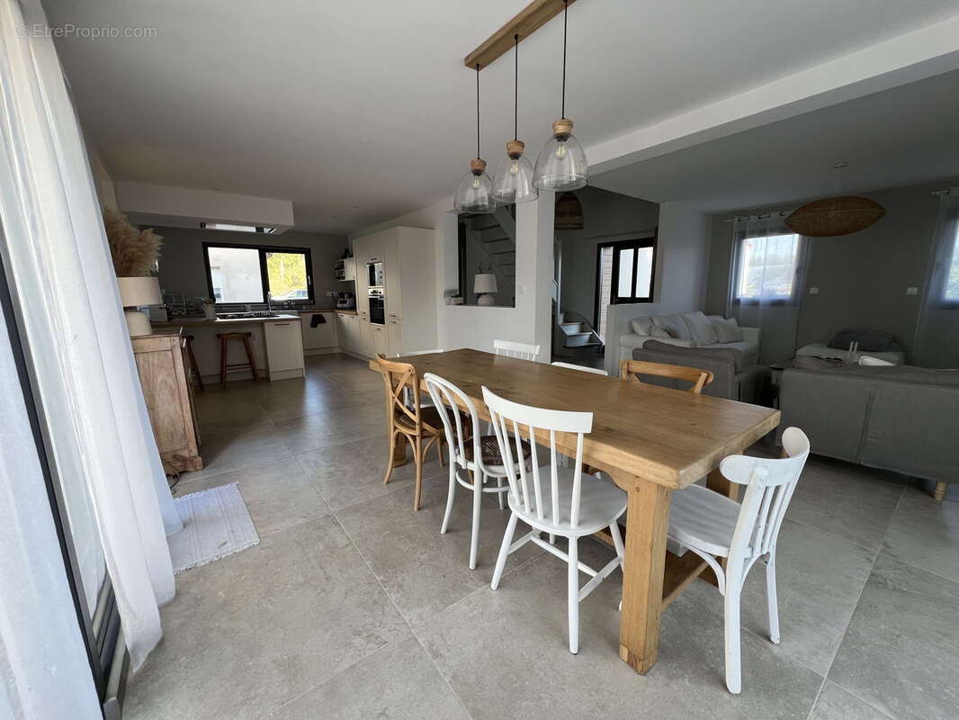 Maison à RANG-DU-FLIERS