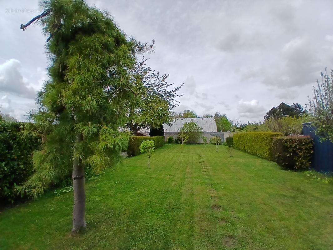 Maison à NEUVILLE-SAINT-REMY