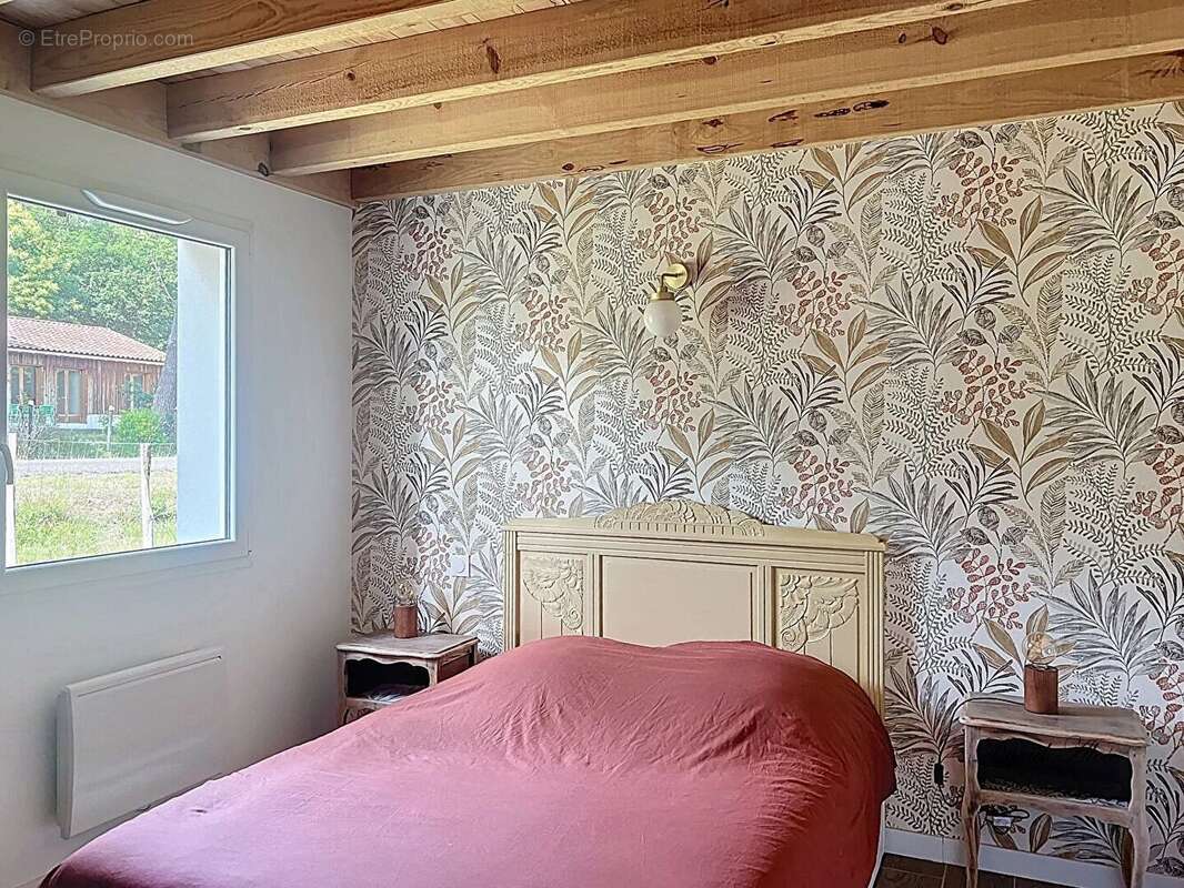 Maison à ONESSE-ET-LAHARIE