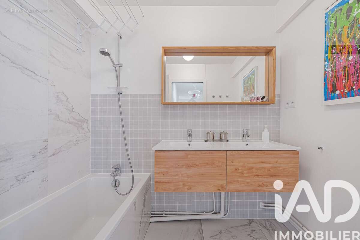 Photo 9 - Appartement à PARIS-16E