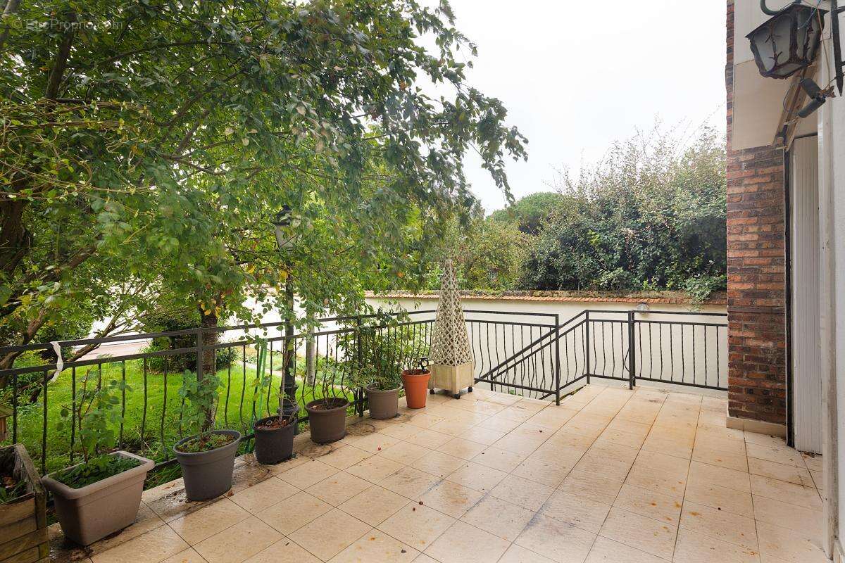 Maison à NOGENT-SUR-MARNE