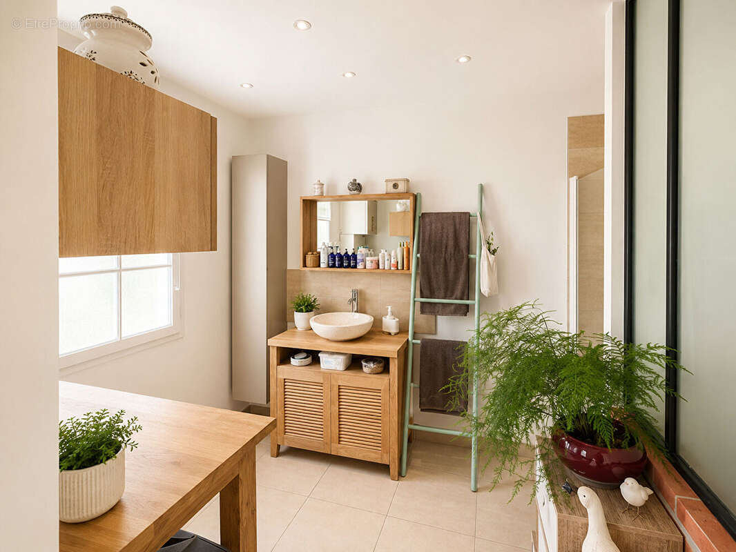 Appartement à SAINT-LEU-D'ESSERENT