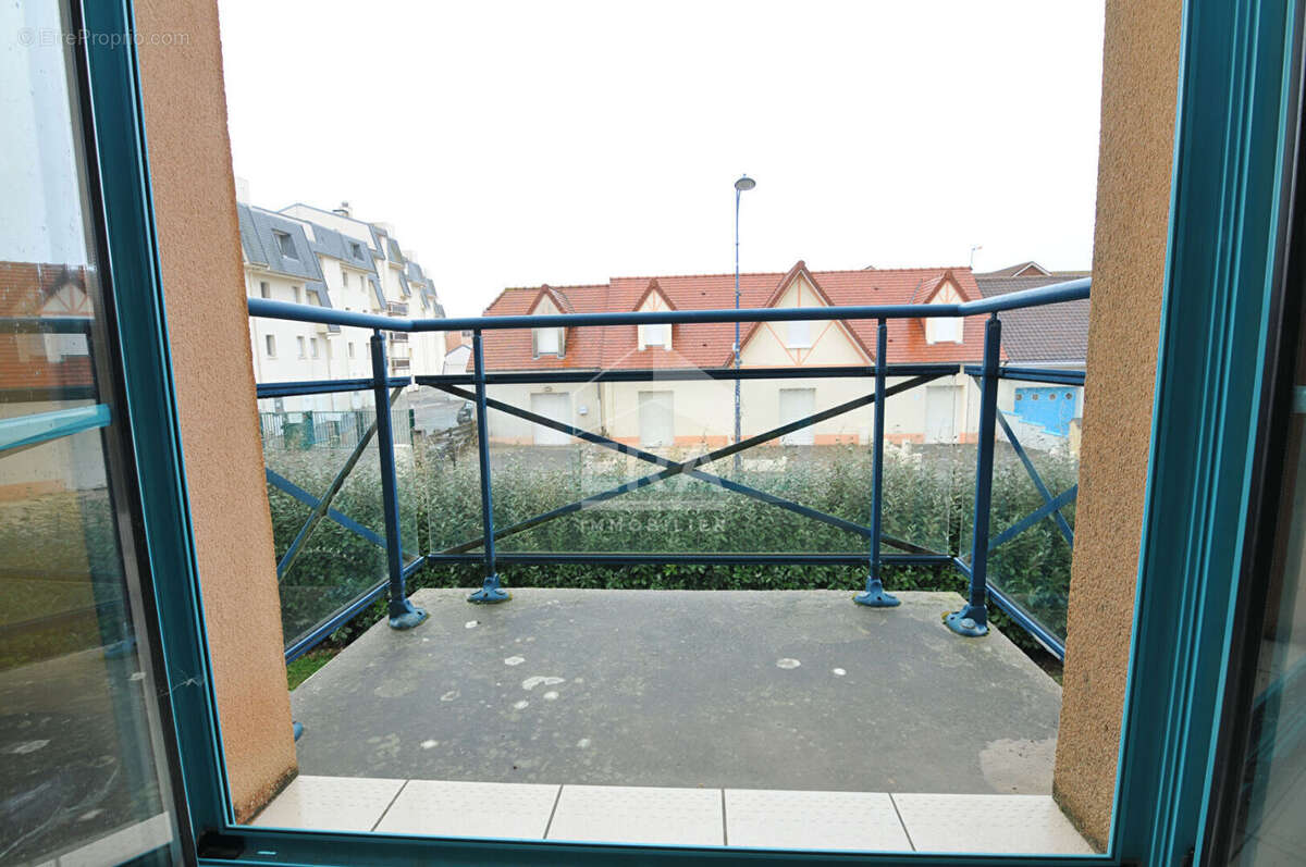 Appartement à CAMIERS
