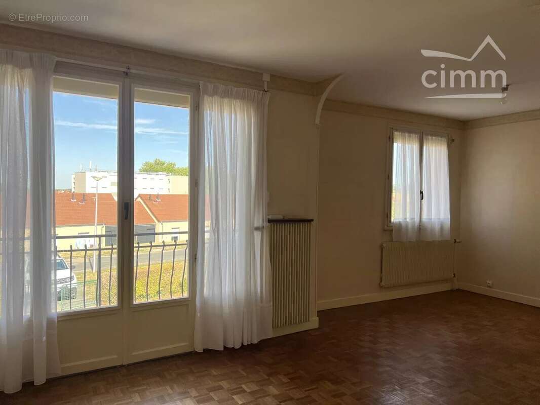 Maison  4 chambres à Bourbon-Lancy - photo 2
