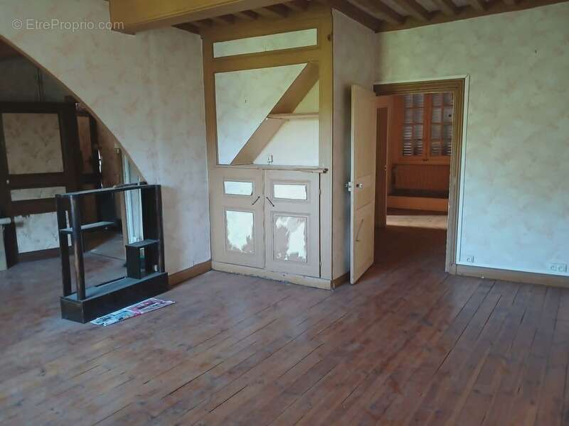 Appartement à THIERS