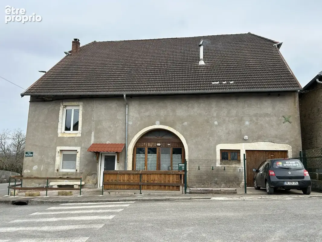 Maison 5 pièces 156 m² à vendre à Villars-Saint-Georges (25410) - photo 5